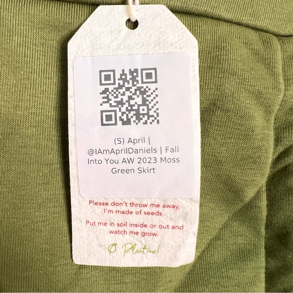 New Sew Sew You Fall Into You Moss Green Skirt by‎ April Daniels - Picture 3 of 7